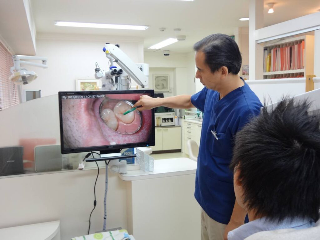 顕微鏡歯科治療