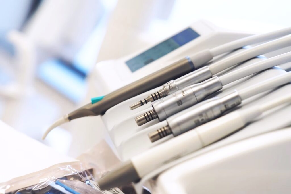 根管治療した歯は、長持ちするの？根管治療の歯への影響について